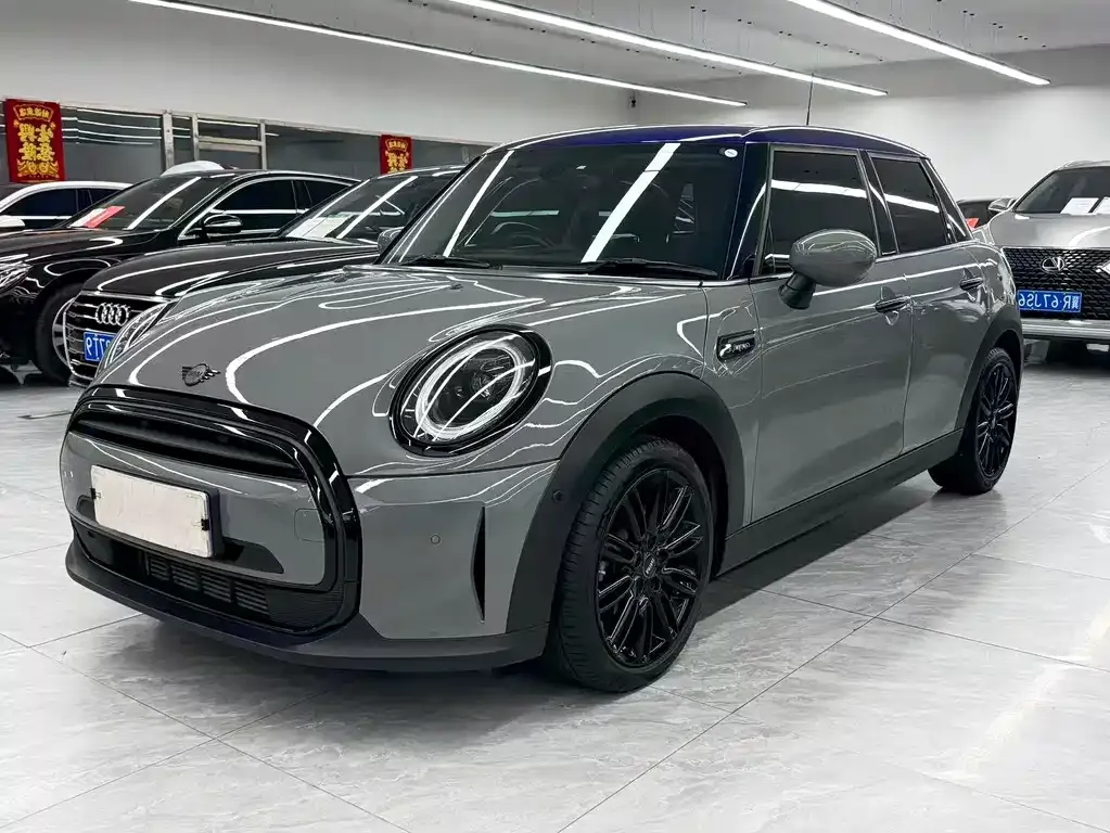 MINI Cooper (3-door) — фото 1