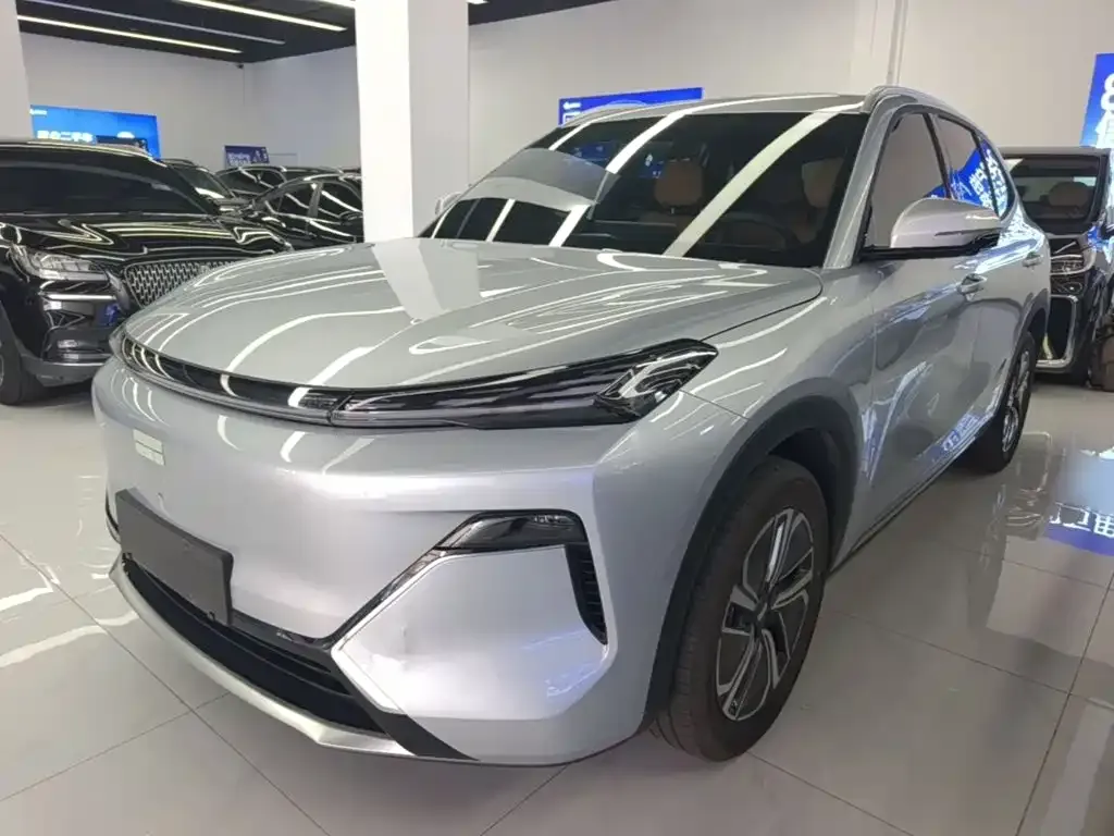 Geely Galaxy Xingjian 7 — фото 10