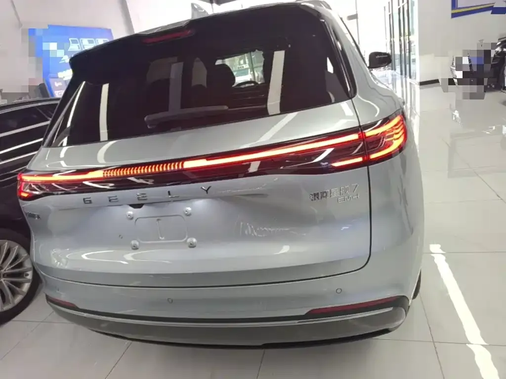 Geely Galaxy Xingjian 7 — фото 2