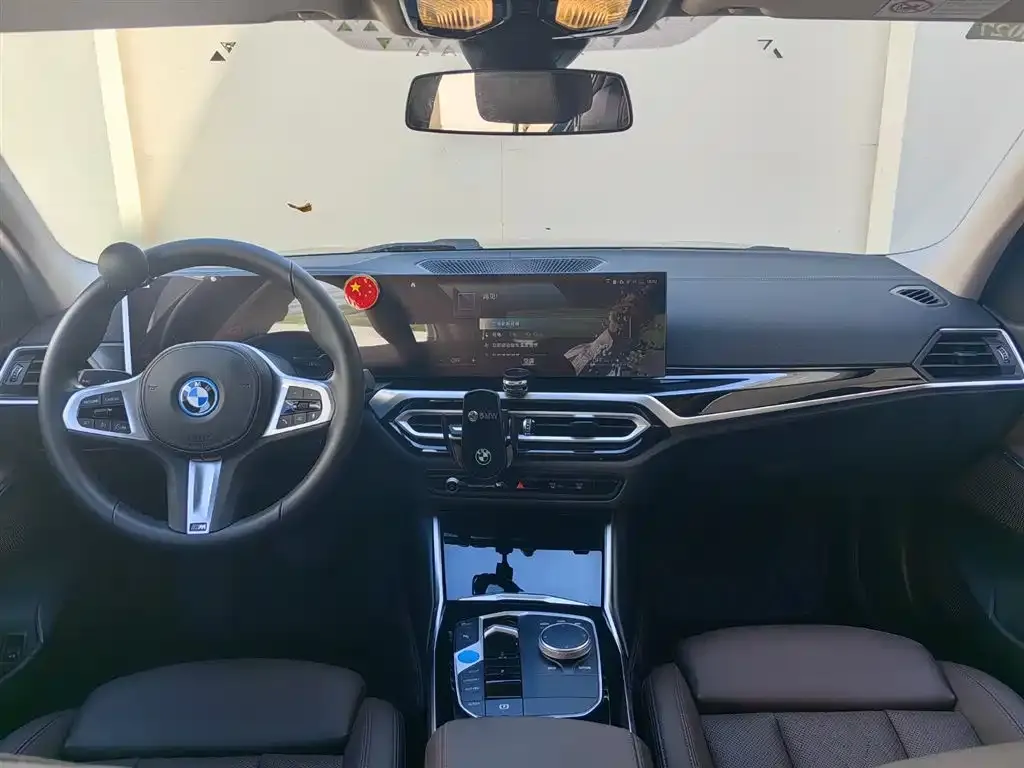 BMW i3 — фото 3