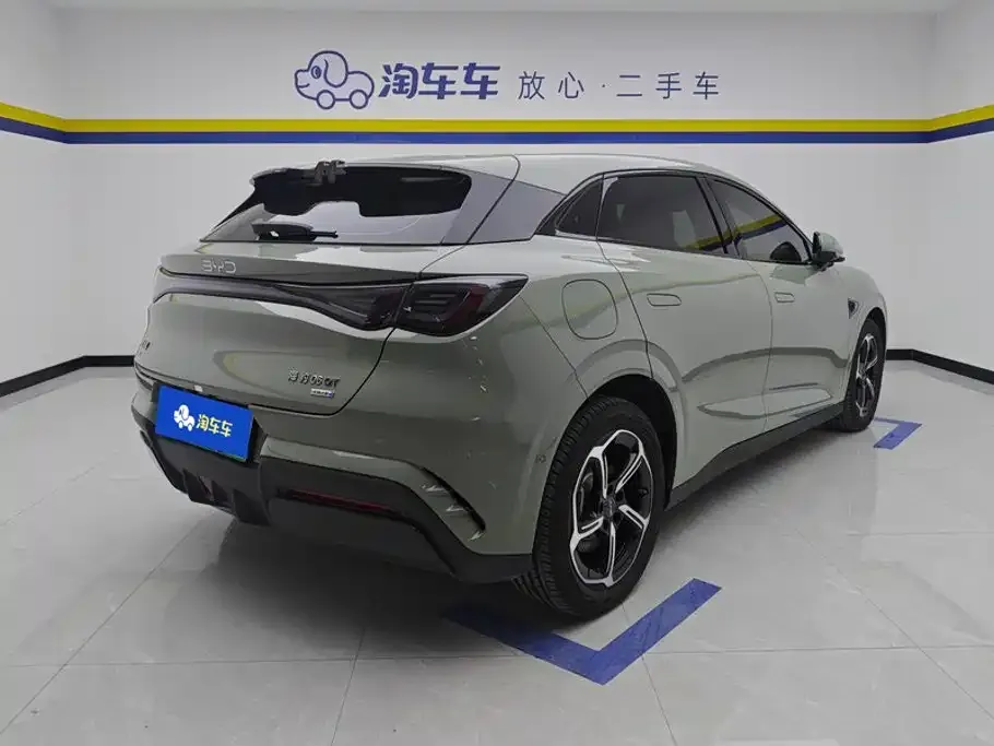 BYD Seal 06GT — фото 10