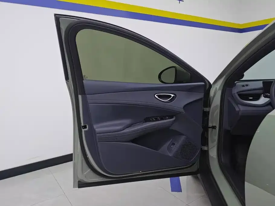 BYD Seal 06GT — фото 4
