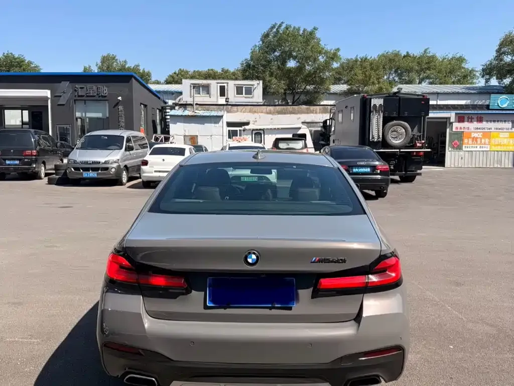 BMW 5 Series (Import) — фото 3