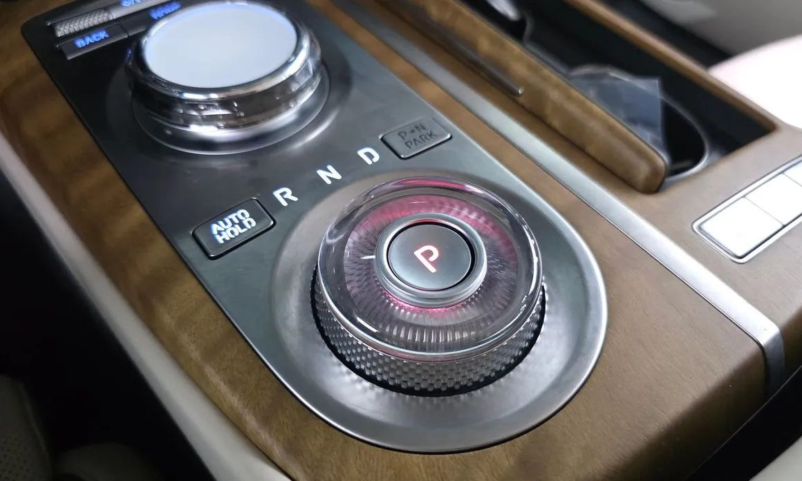 Genesis G80 — фото 9