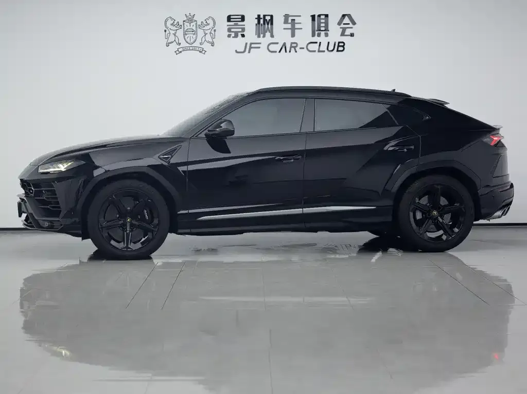 Lamborghini Urus — фото 3