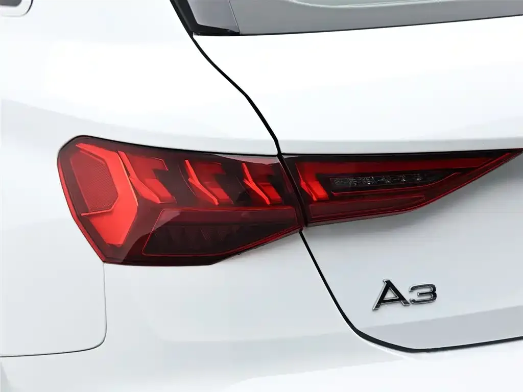 Audi A3 — фото 9