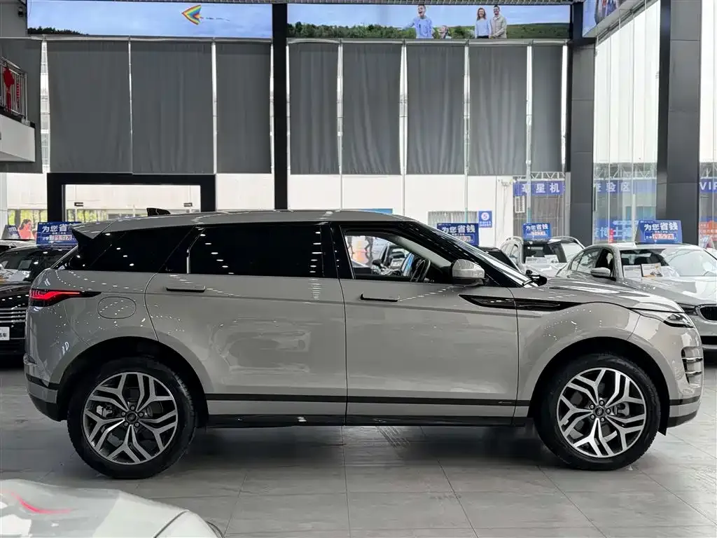 Land Rover Evoque — фото 8