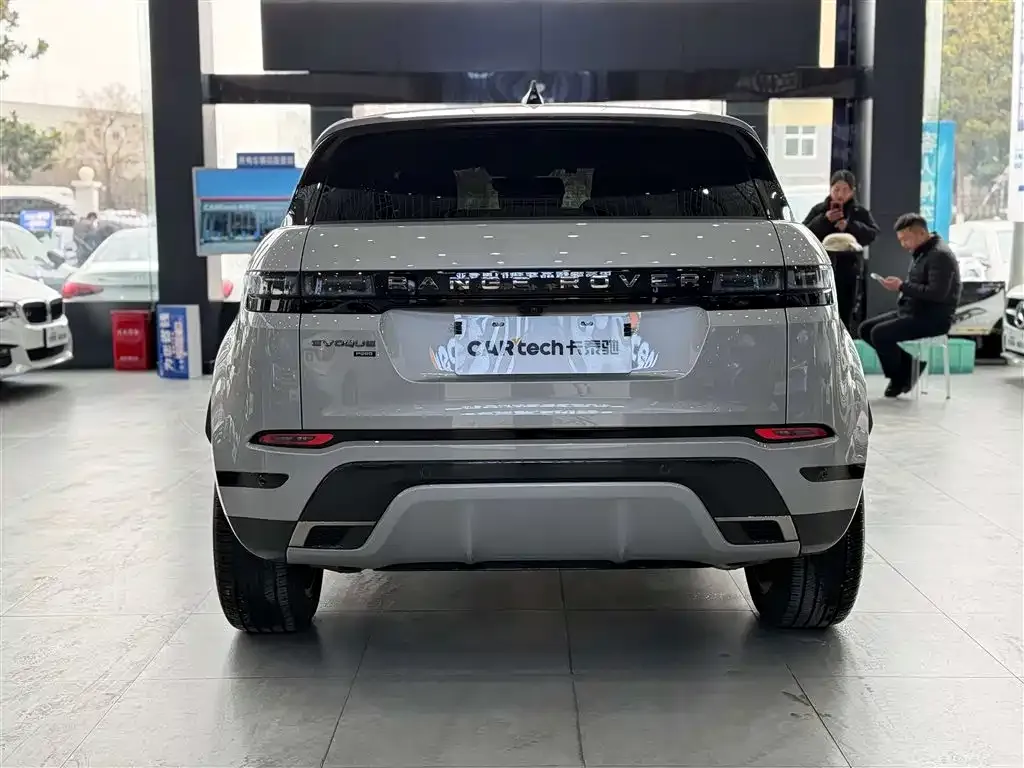 Land Rover Evoque — фото 5