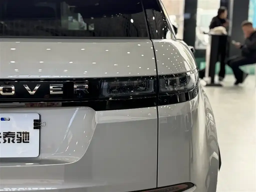 Land Rover Evoque — фото 7