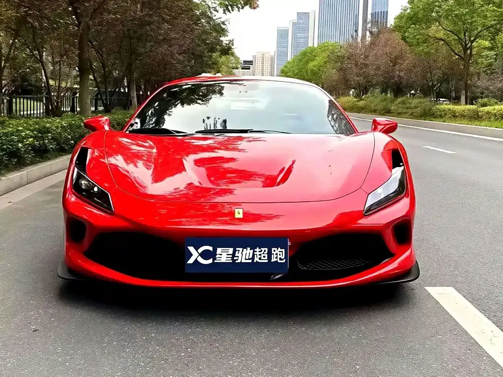 Ferrari F8 — фото 6