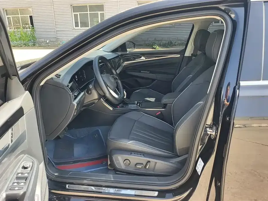 Volkswagen Passat — фото 3