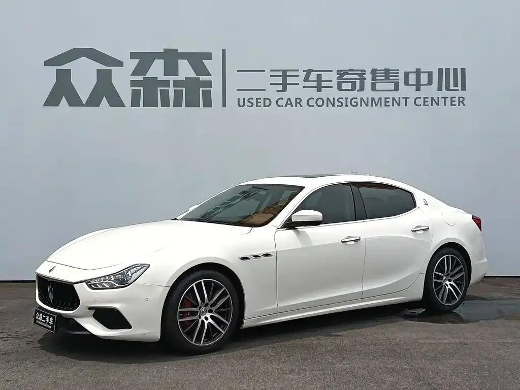 Maserati Ghibli — фото 1