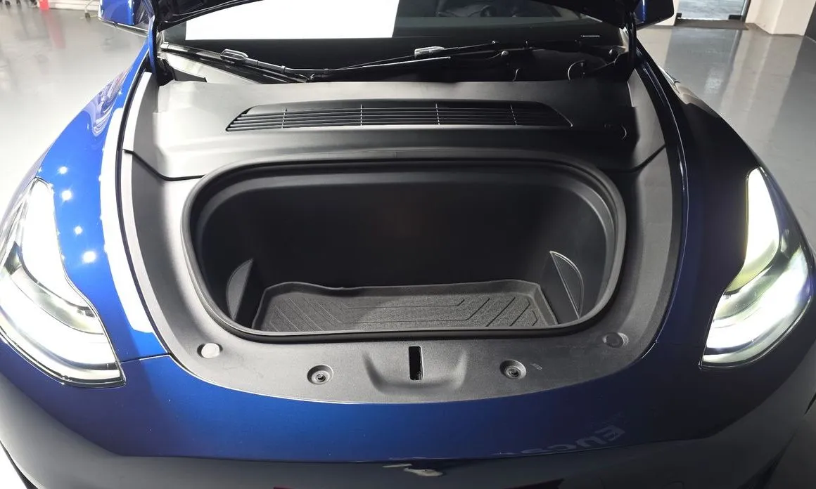 Tesla Model Y 2024 из KR, фото 6