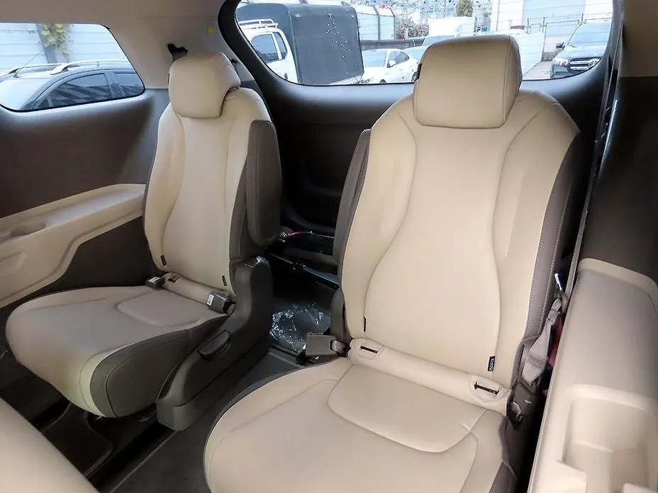 Kia Carnival — фото 2