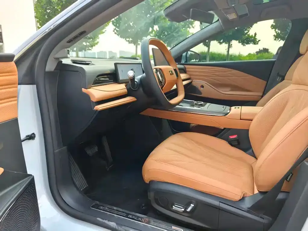 Geely Galaxy Xingyao 8 2025 из CN, фото 4
