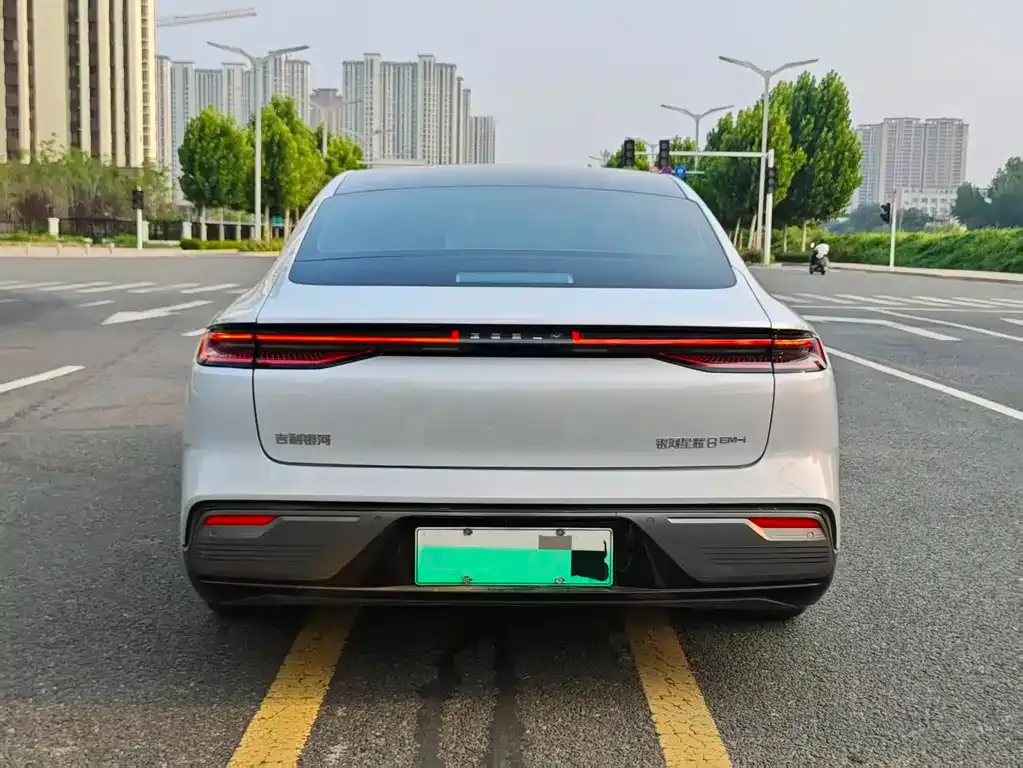 Geely Galaxy Xingyao 8 2025 из CN, фото 6