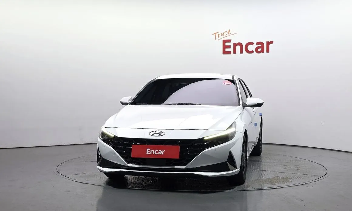 Hyundai AVANTE — фото 3