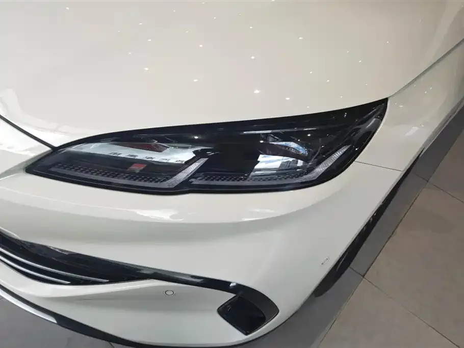 BYD Seal 06 DM-i Touring Edition — фото 8
