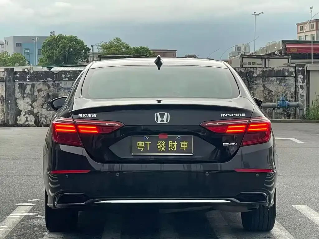 Honda Inspire — фото 2