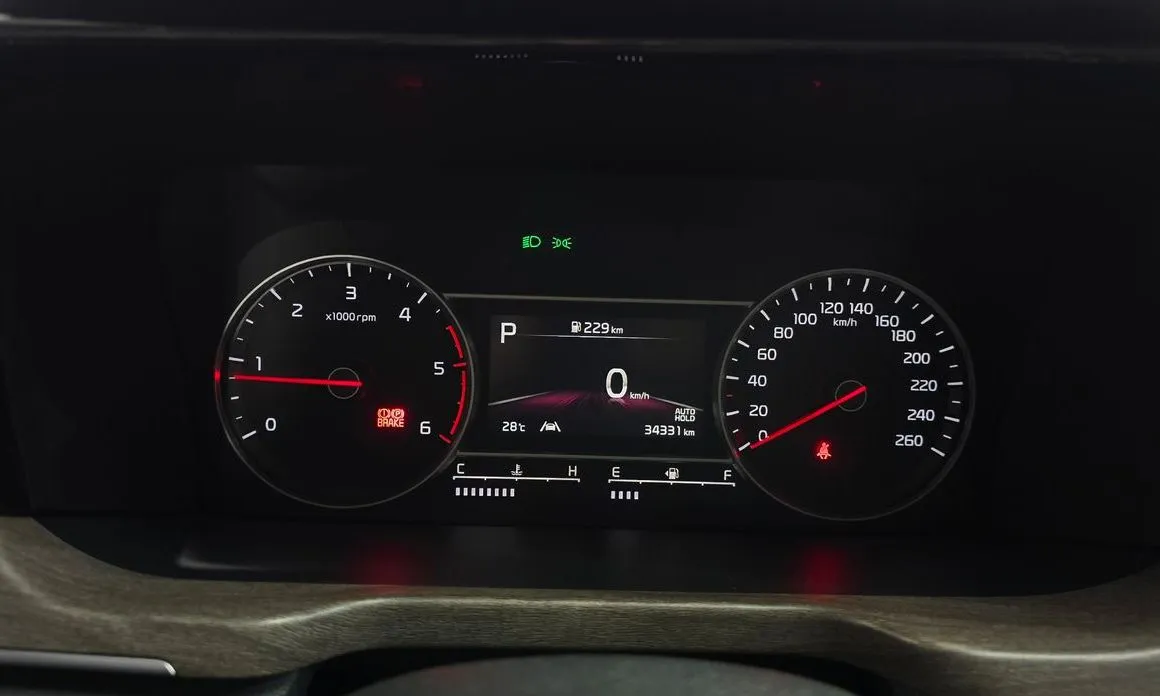 Kia Sorento — фото 8