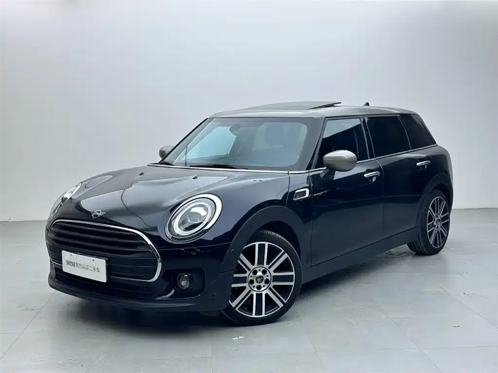 MINI Clubman — фото 1