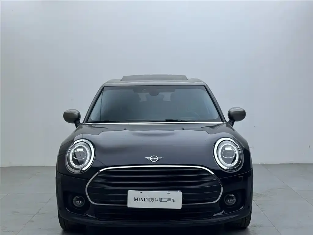 MINI Clubman — фото 3