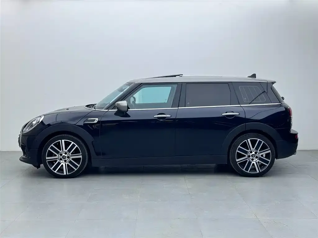 MINI Clubman — фото 6