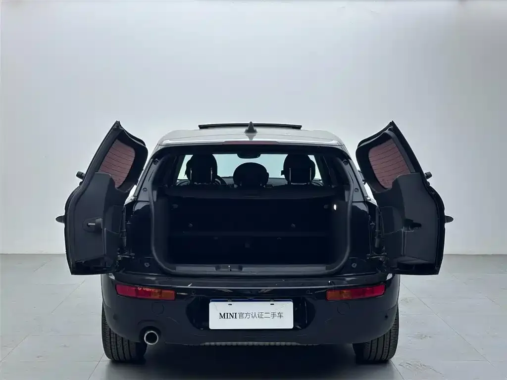 MINI Clubman — фото 2