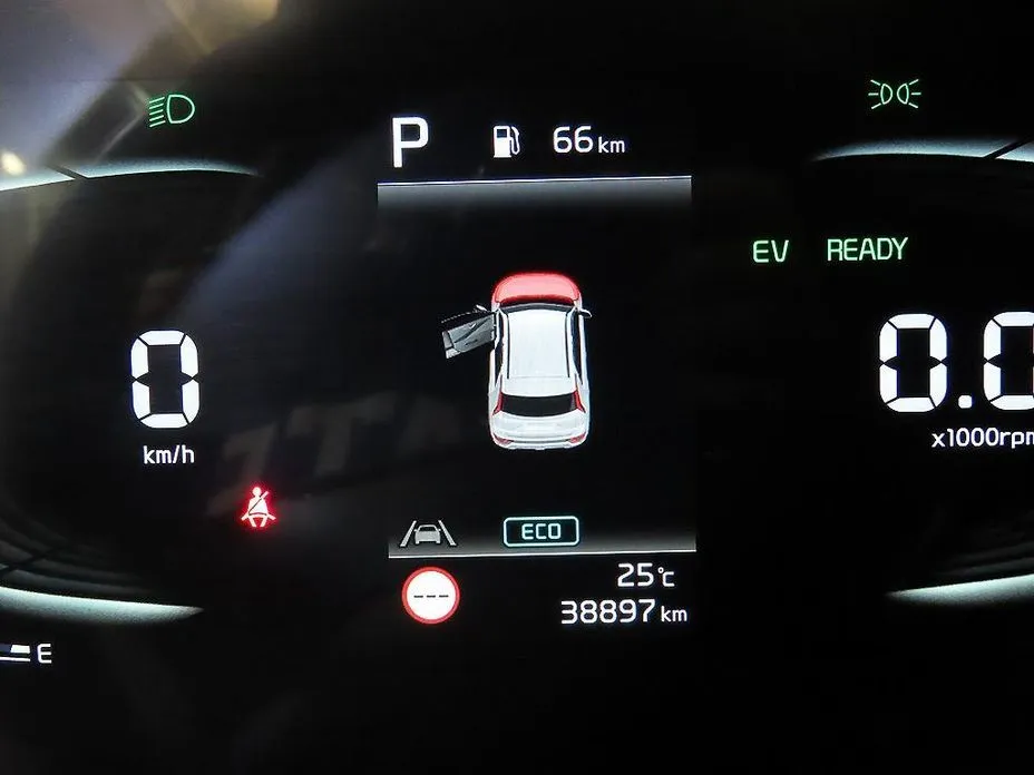 Kia Niro — фото 3