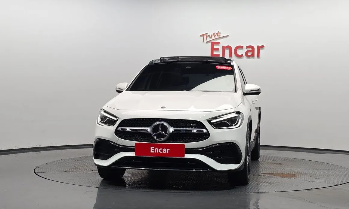 Mercedes-Benz GLA-Class — фото 5