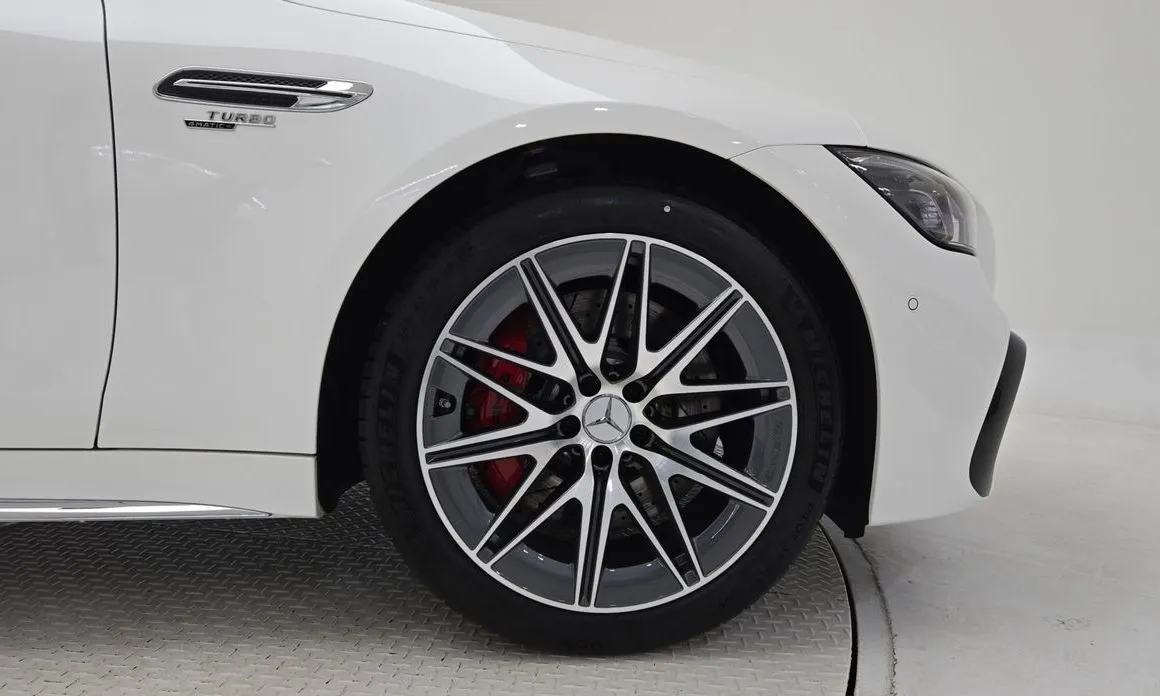 Mercedes-Benz AMG GT — фото 4