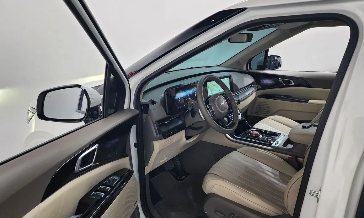 Kia Carnival 2023 из KR, фото 5
