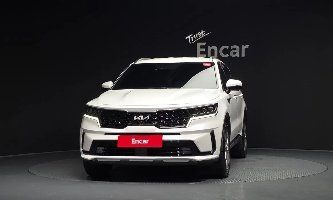 Kia Sorento — фото 8