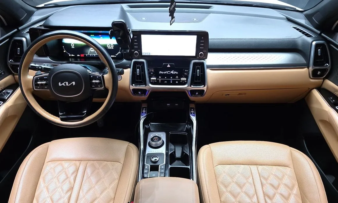 Kia Sorento — фото 5
