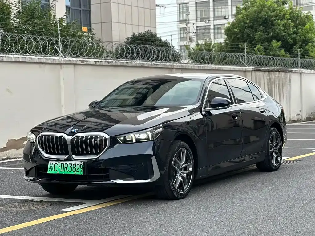 BMW i5 2024 из CN, фото 5