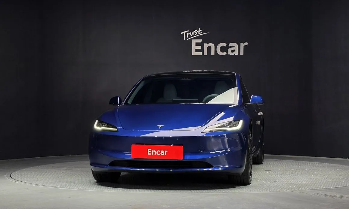 Tesla Model 3 — фото 2