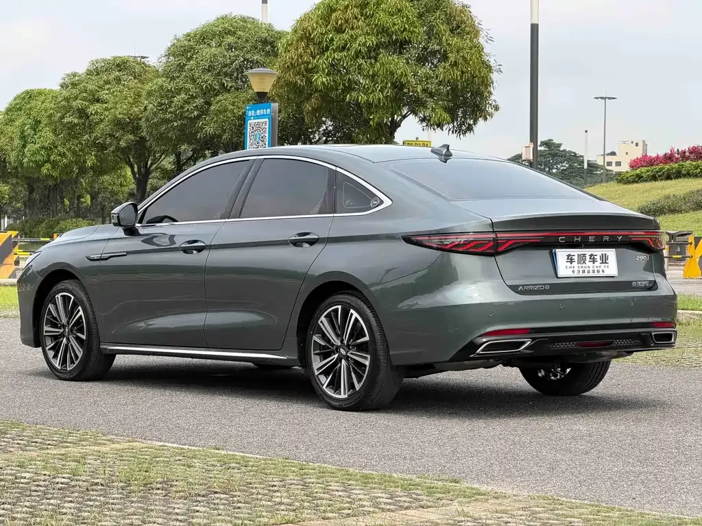 Chery Arrizo 8 PRO — фото 6