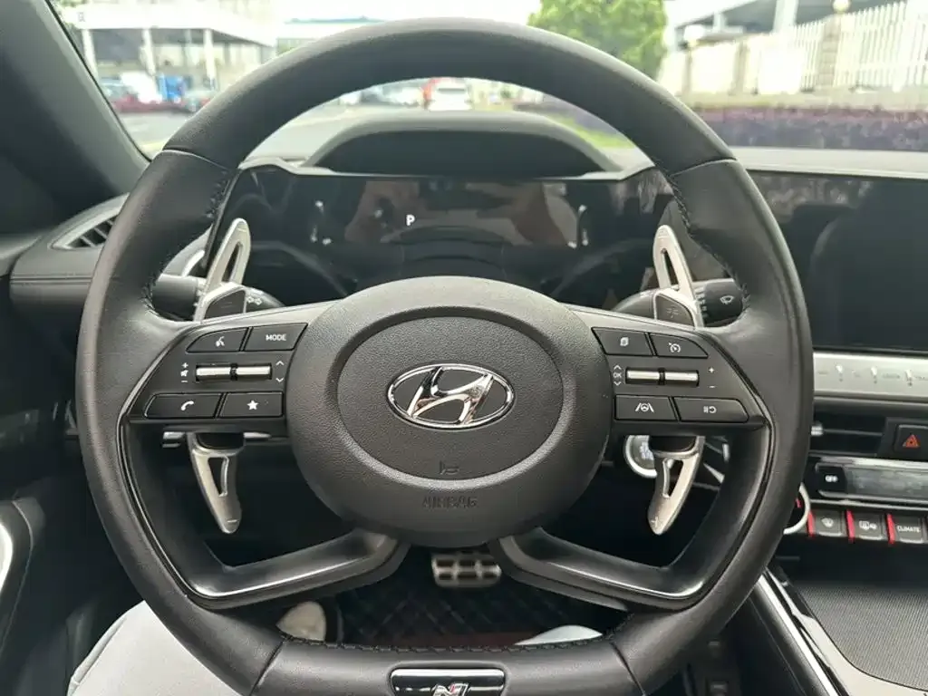 Hyundai Fista — фото 7