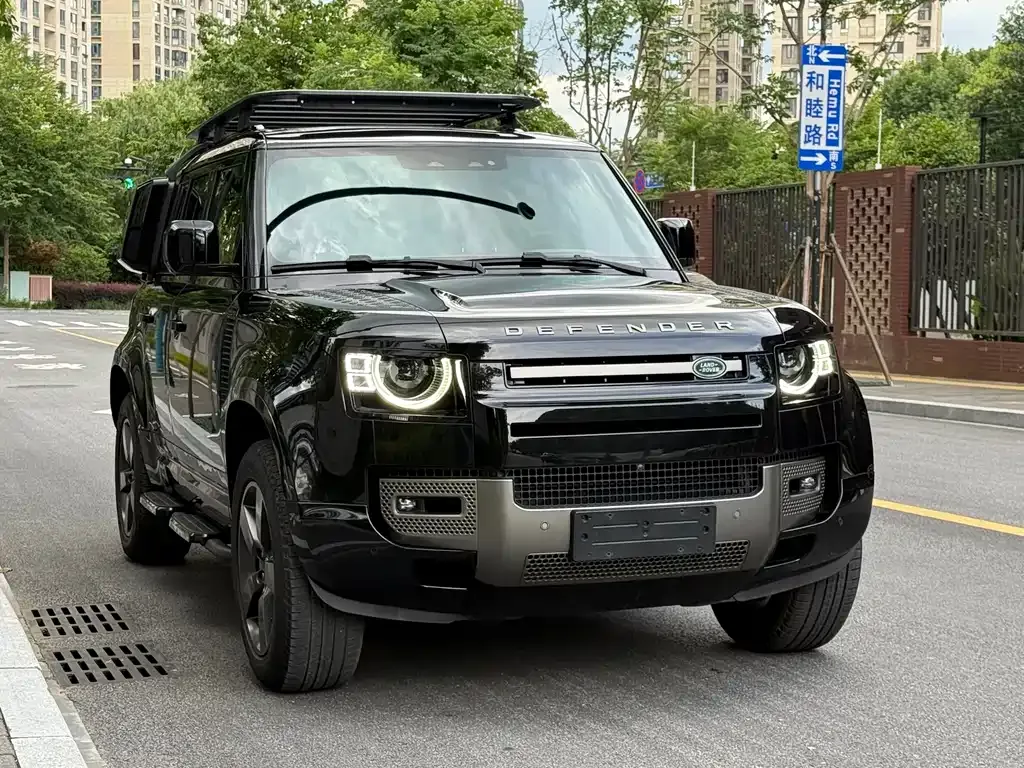 Land Rover Defender — фото 7