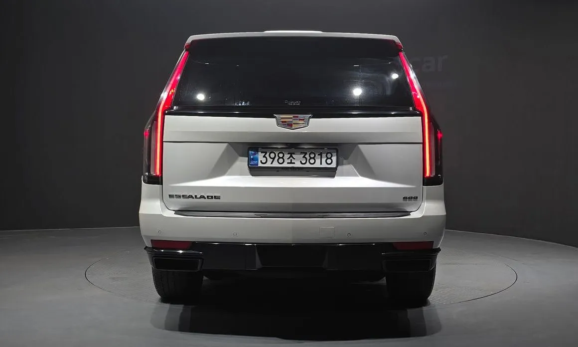 Cadillac Escalade 2022 из KR, фото 2