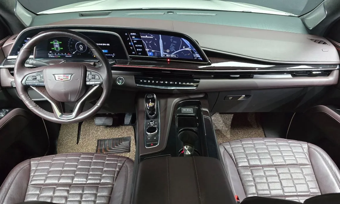Cadillac Escalade 2022 из KR, фото 9