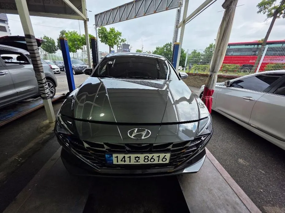 Hyundai AVANTE — фото 1