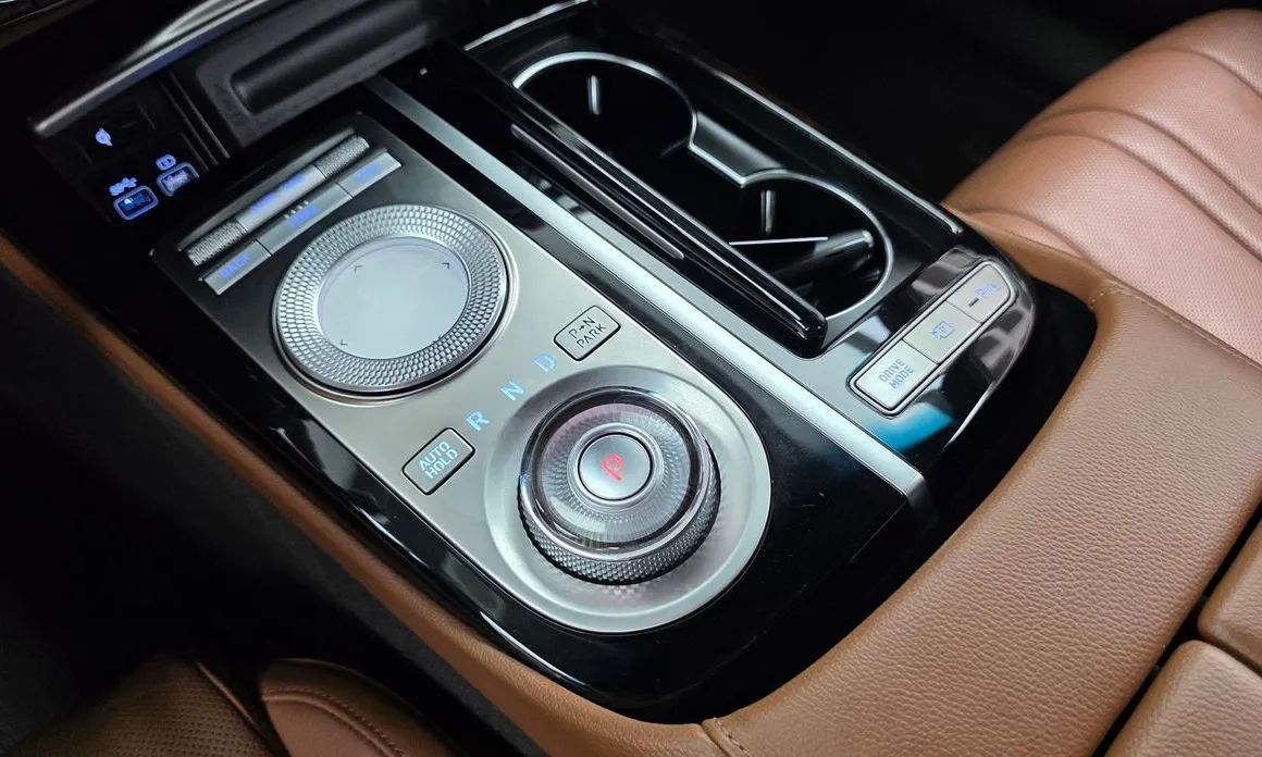 Genesis G80 — фото 10