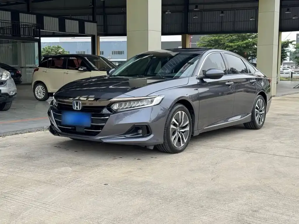Honda Accord — фото 3