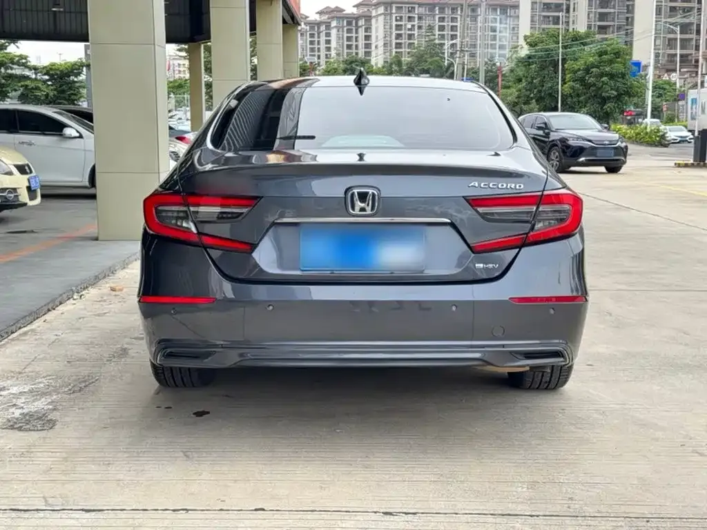 Honda Accord — фото 5