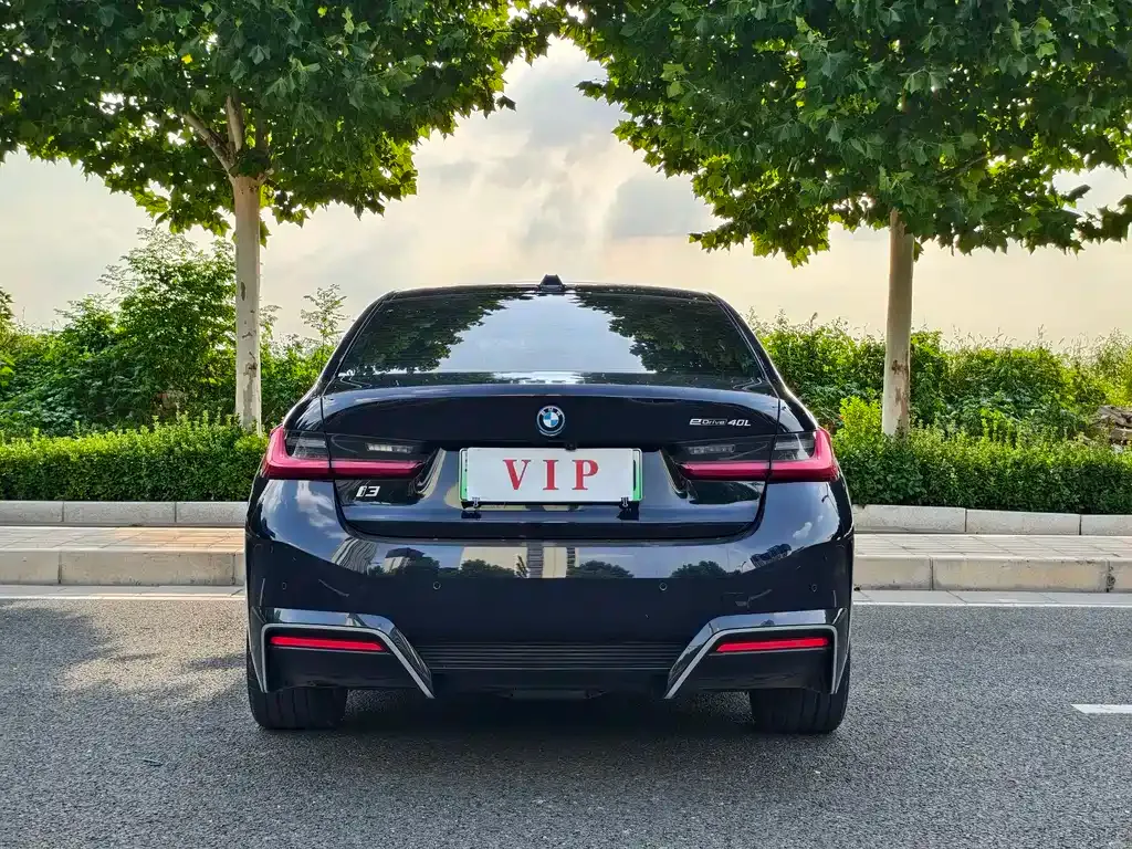 BMW i3 — фото 9