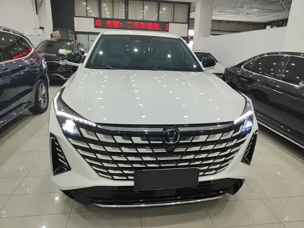 Changan UNI-Z 2025 из CN, фото 9