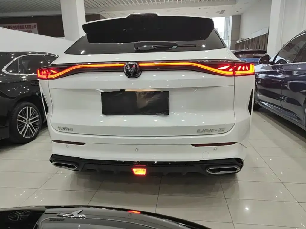 Changan UNI-Z 2025 из CN, фото 5