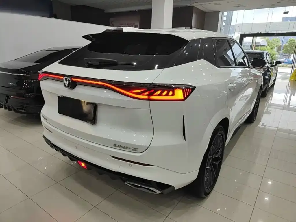 Changan UNI-Z 2025 из CN, фото 10
