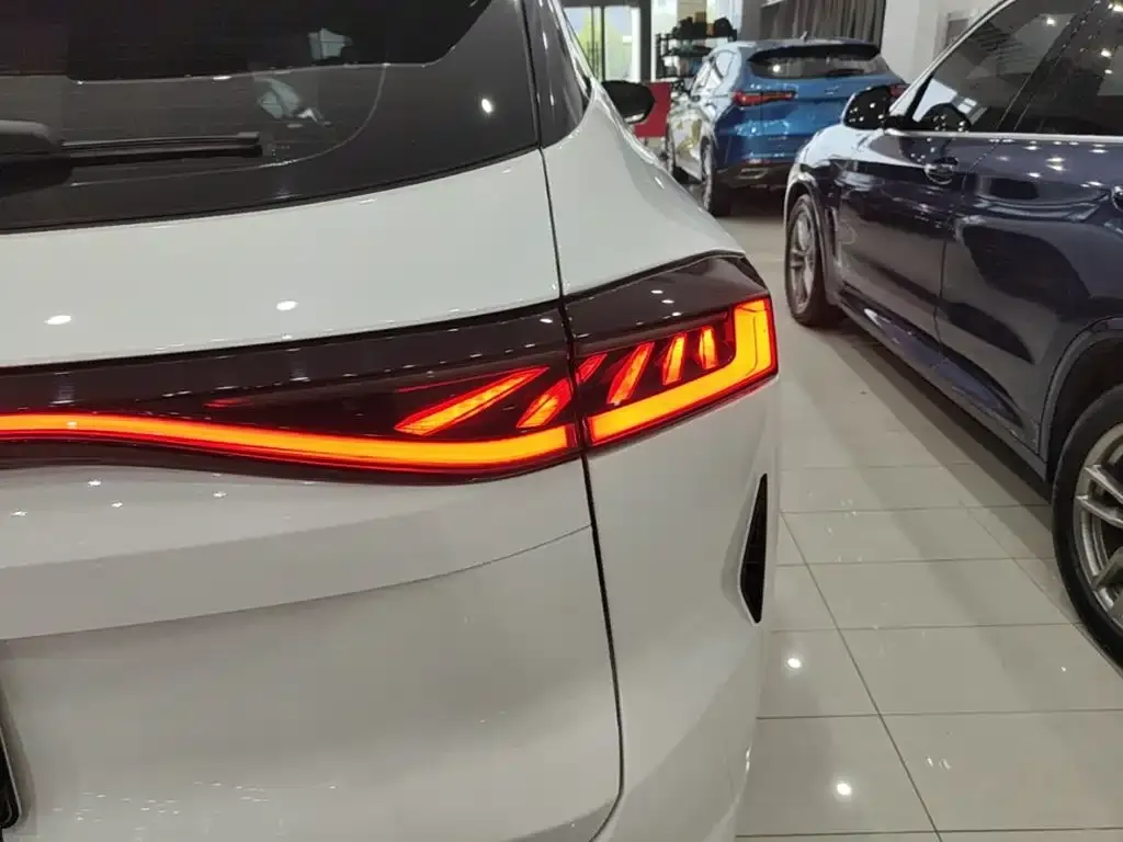 Changan UNI-Z 2025 из CN, фото 4